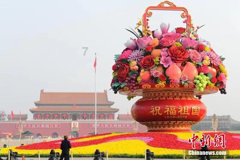 365百姓故事汇先进典型巡讲活动走进赤城